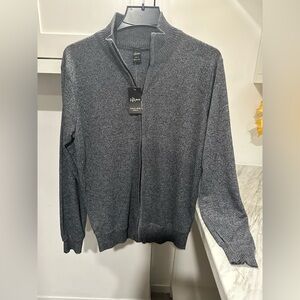 Men's Gray Sweater